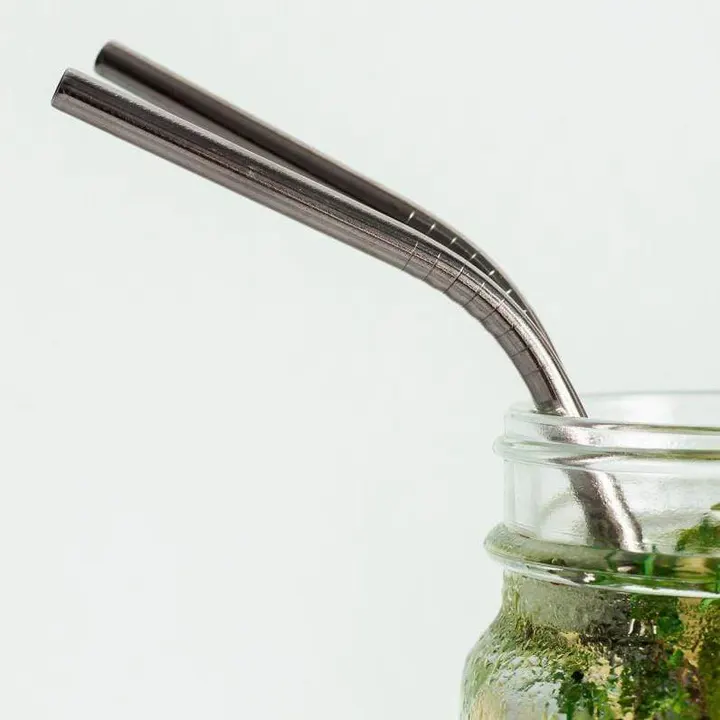 Palhinha reutilizável de inox com bolsa