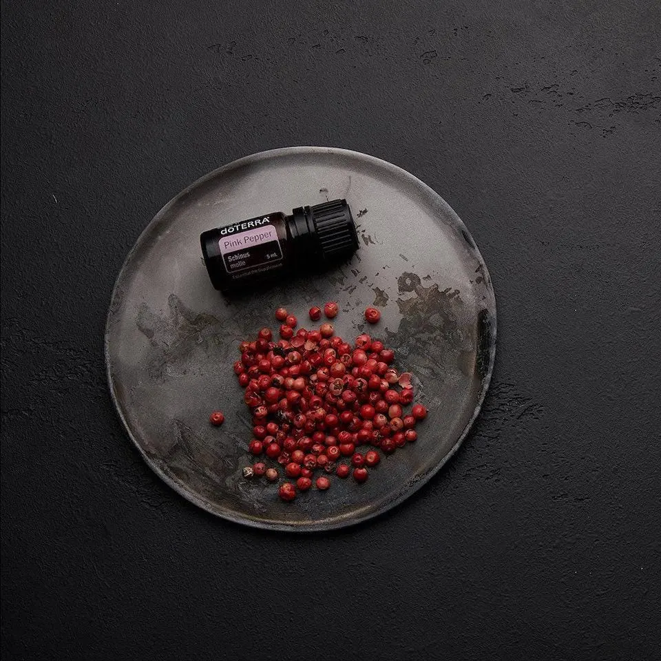 Óleo Essencial Pimenta Rosa (Pink Pepper)